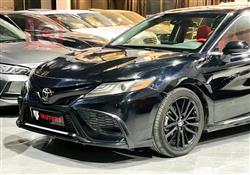 تۆیۆتا کامری